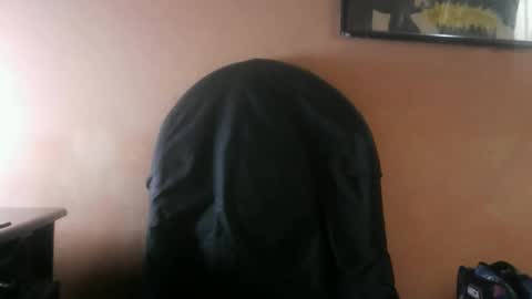 Snapshot of yourgodzeus chatting on March 6, 4:25 pm yourgodzeus online show from March 6, 4:25 pm