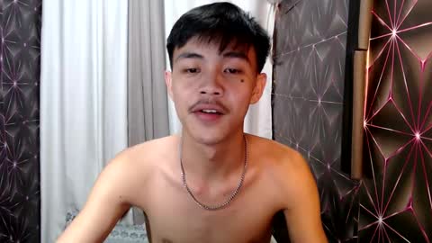 Snapshot of yourguy_josh23 chatting on February 22, 3:36 pm Josh online show from February 22, 3:36 pm