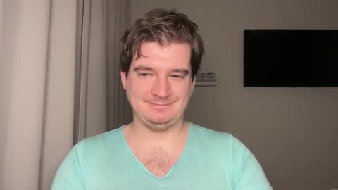 Snapshot of yourhairybuddy chatting on March 1, 8:11 pm Andrey online show from March 1, 8:11 pm