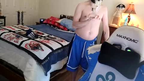 Sh online show from April 18, 8:42 pm