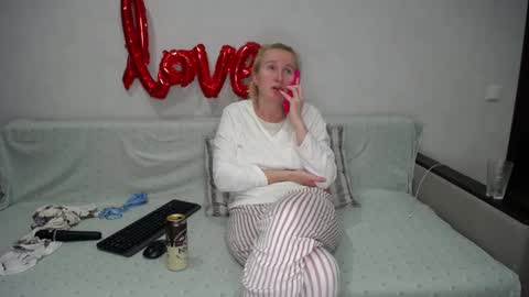 Iamyourdream online show from March 1, 10:31 pm