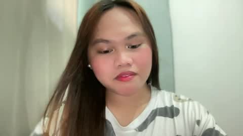 yourhotgirl_lyn online show from July 30, 3:16 am