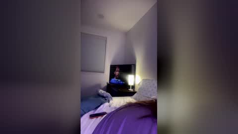 Your Neighbor Camilla online show from April 30, 9:48 am