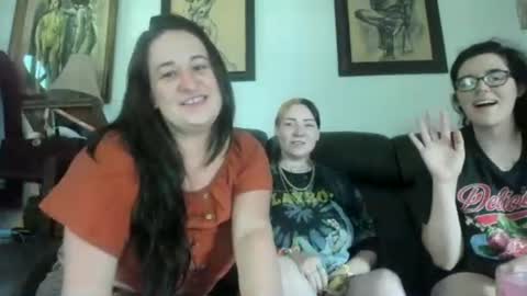 Lexi online show from July 15, 4:45 pm
