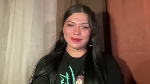 LALA online show from January 8, 4:42 pm