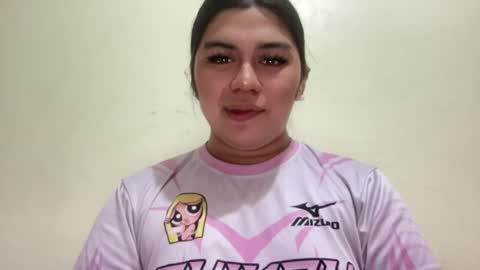Snapshot of yoursexytowngirl chatting on June 23, 5:27 am LALA online show from June 23, 5:27 am