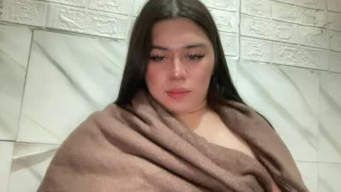 Snapshot of yoursexytowngirl chatting on July 13, 5:49 pm LALA online show from July 13, 5:49 pm