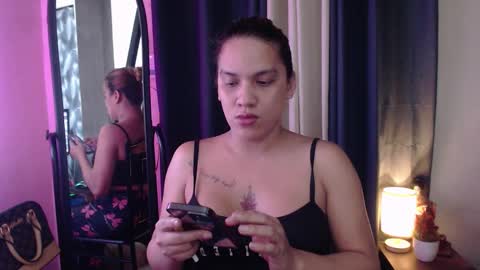 YourDreamgirl  online show from March 23, 3:49 pm