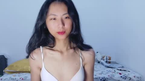 Kiwi online show from April 18, 1:26 pm