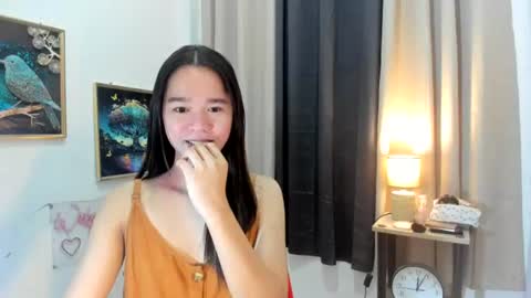 Snapshot of yourtinybunny chatting on July 12, 2:13 am yourtinybunny online show from July 12, 2:13 am