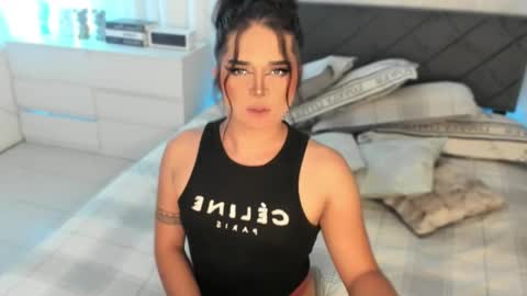 yourts_holyshit online show from April 24, 5:43 am