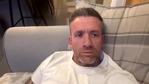 You want us 69 online show from April 15, 4:52 am