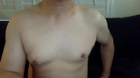 Snapshot of yque2 chatting on February 17, 4:13 pm yque online show from February 17, 4:13 pm