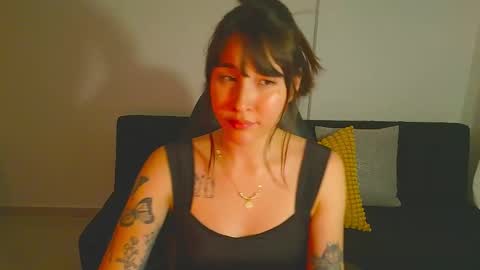 Yulienne online show from March 7, 1:24 am