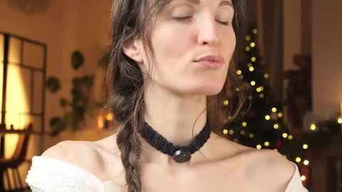 yulla dao online show from January 8, 5:26 pm