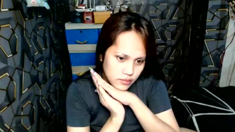 Snapshot of yumi_white chatting on June 27, 6:35 pm yumi online show from June 27, 6:35 pm