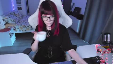 Yumi 3 online show from June 21, 12:41 pm