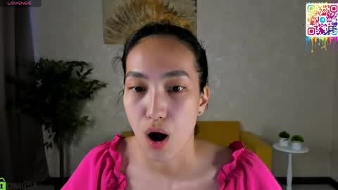 Snapshot of yummy_lamii chatting on May 5, 11:40 am Cindey online show from May 5, 11:40 am