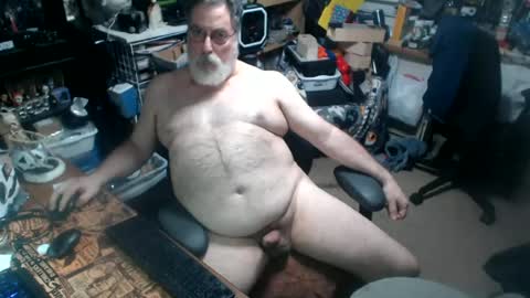 Snapshot of yummyflguy chatting on July 8, 6:56 pm yummyflguy online show from July 8, 6:56 pm
