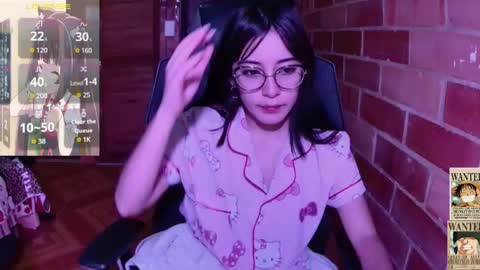 yuna_pink666 online show from May 12, 3:14 am