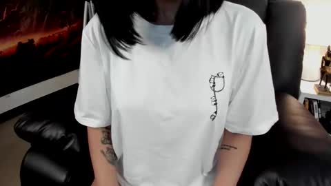 Yuna online show from April 23, 4:53 pm