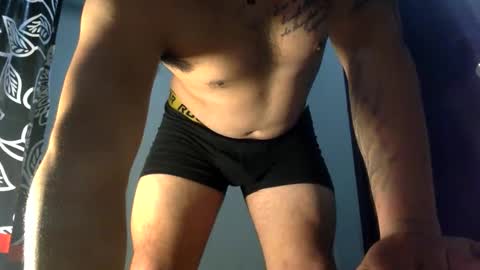 Snapshot of yungjefexsnowbunny chatting on February 3, 9:47 am YungJefe online show from February 3, 9:47 am