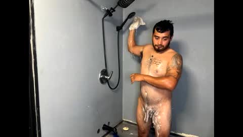 YungJefe online show from May 14, 6:09 am