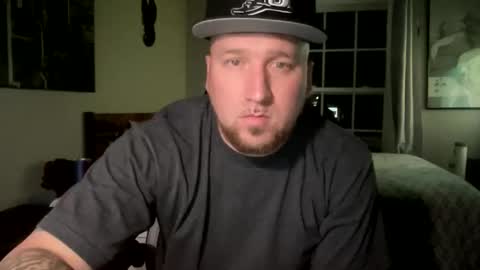yungmugger47 online show from May 3, 3:12 am