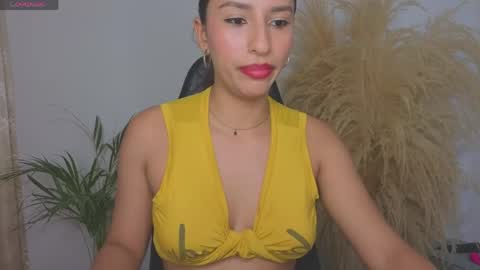 yuzii Im new to these pages so I hope you guys are kind to me. online show from May 4, 12:50 am