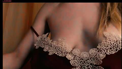 yzza_suave online show from May 23, 9:52 pm