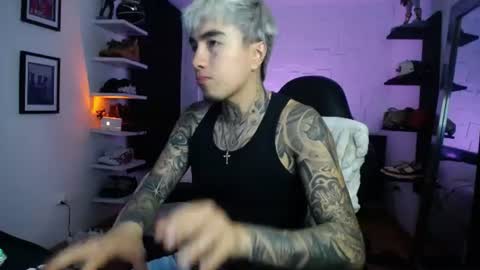 Snapshot of zac_muller1 chatting on June 23, 5:38 am zac_muller1 online show from June 23, 5:38 am