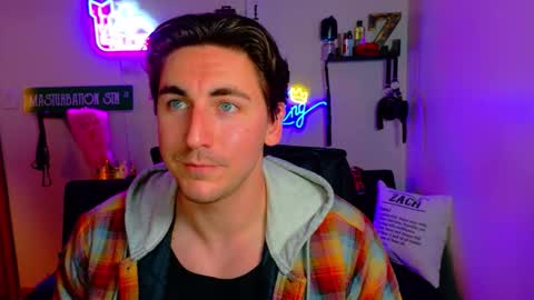 Zach Rhyder online show from March 18, 1:53 am