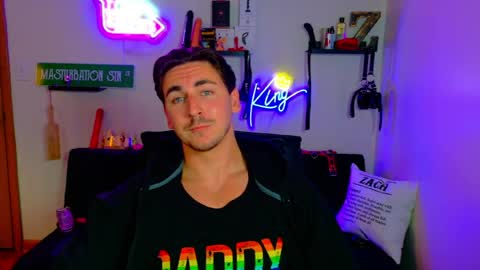 Snapshot of zach_rhyder chatting on July 1, 12:12 am Zach Rhyder online show from July 1, 12:12 am