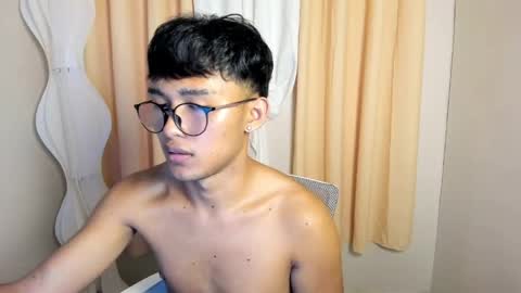 zach online show from May 29, 3:43 pm