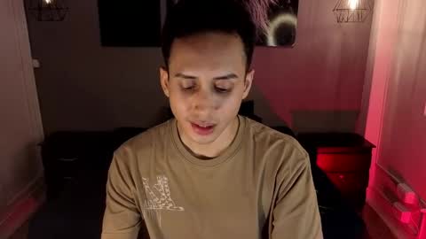 zack_isback online show from April 18, 7:58 pm