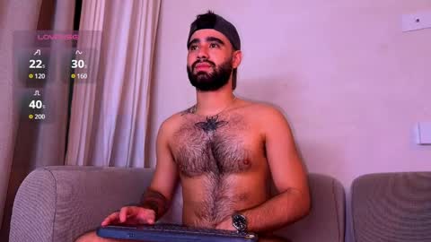 zack_sullivan22 online show from June 5, 1:56 am