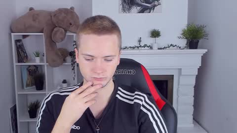 Zack online show from March 12, 10:05 am