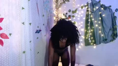 zafiro_azu online show from July 21, 7:49 pm