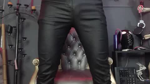Dom Zain online show from June 11, 12:43 am