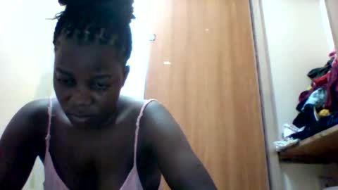 Snapshot of zainxxxx chatting on January 30, 9:36 am zainxxxx online show from January 30, 9:36 am