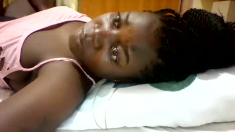 Snapshot of zainxxxx chatting on February 7, 6:45 am zainxxxx online show from February 7, 6:45 am