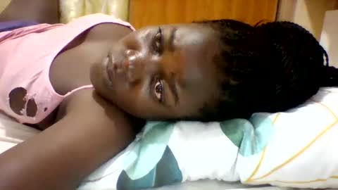 Snapshot of zainxxxx chatting on February 8, 2:26 am zainxxxx online show from February 8, 2:26 am