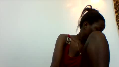 Snapshot of zainxxxx chatting on February 8, 5:49 pm zainxxxx online show from February 8, 5:49 pm