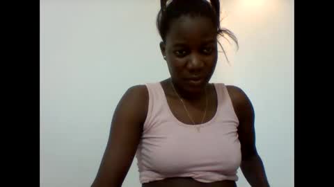 Snapshot of zainxxxx chatting on February 20, 6:30 pm zainxxxx online show from February 20, 6:30 pm