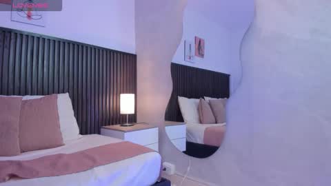 zaira online show from March 19, 12:09 pm