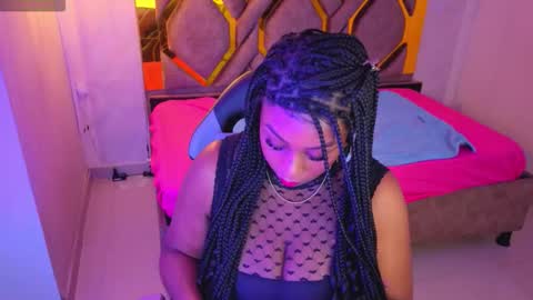 Snapshot of zalika__ chatting on March 26, 12:55 pm online show from March 26, 12:55 pm