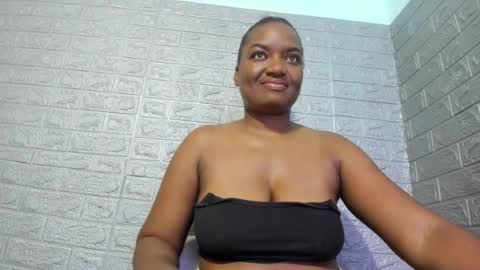 Snapshot of zamara__ chatting on July 21, 12:24 am Zamara online show from July 21, 12:24 am