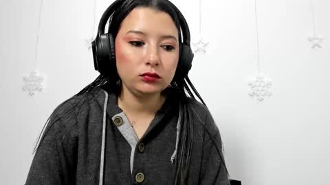 zammii69 online show from January 18, 2:10 pm