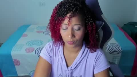 Zandra online show from May 7, 5:13 am