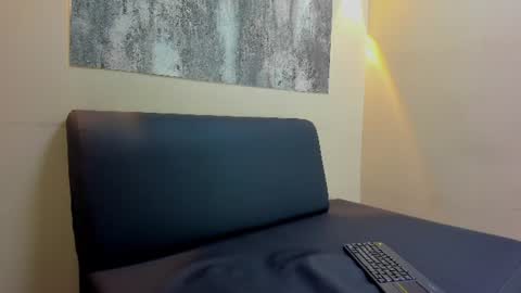 Snapshot of zane_evans chatting on July 18, 12:42 pm zane online show from July 18, 12:42 pm